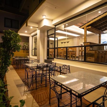 Hotel Mera Peak Private Limited Pokhara Dış mekan fotoğraf
