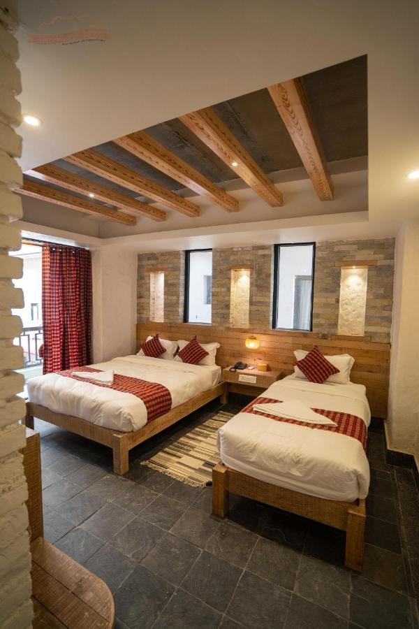 Hotel Mera Peak Private Limited Pokhara Dış mekan fotoğraf